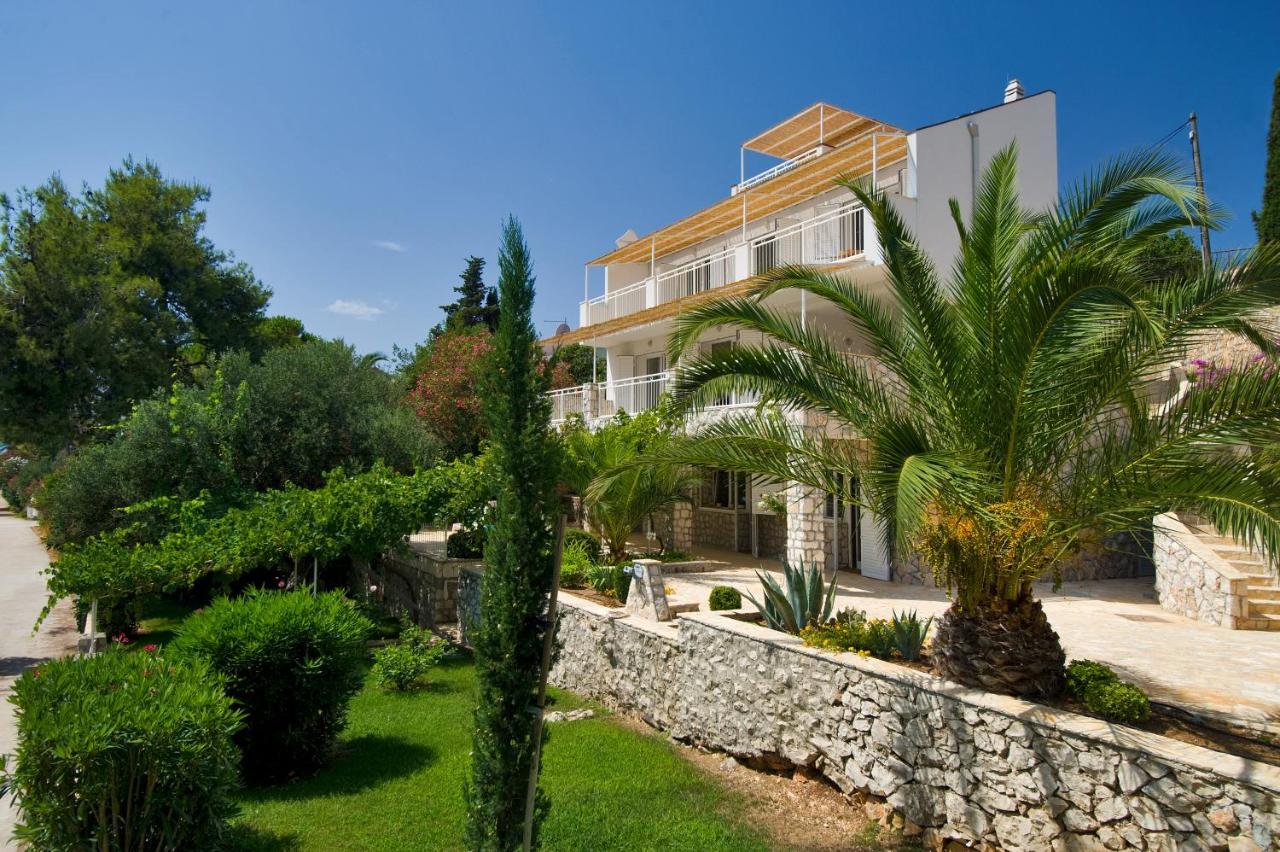 Holiday Home Duje Trogir Bagian luar foto