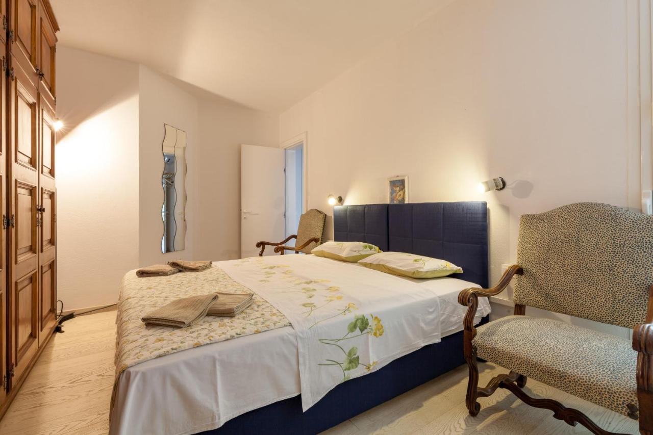 Holiday Home Duje Trogir Bagian luar foto
