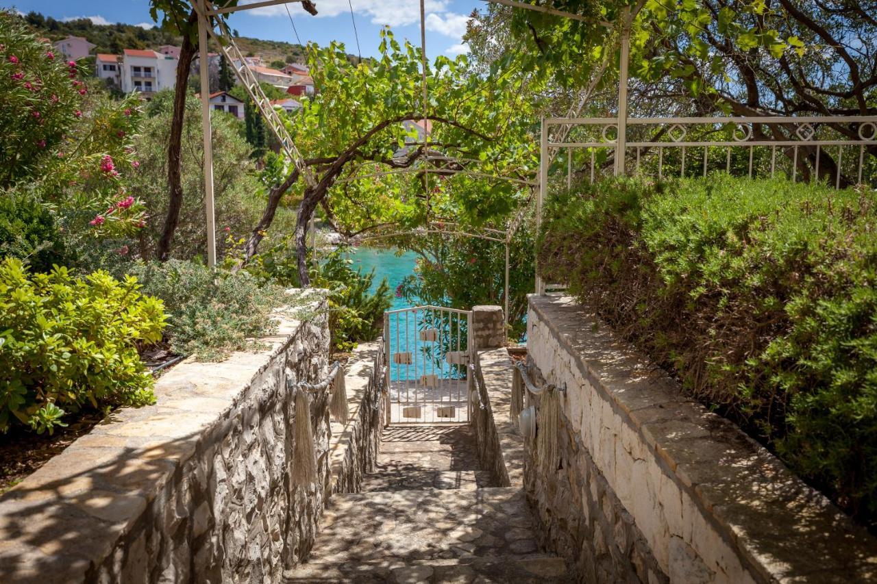 Holiday Home Duje Trogir Bagian luar foto