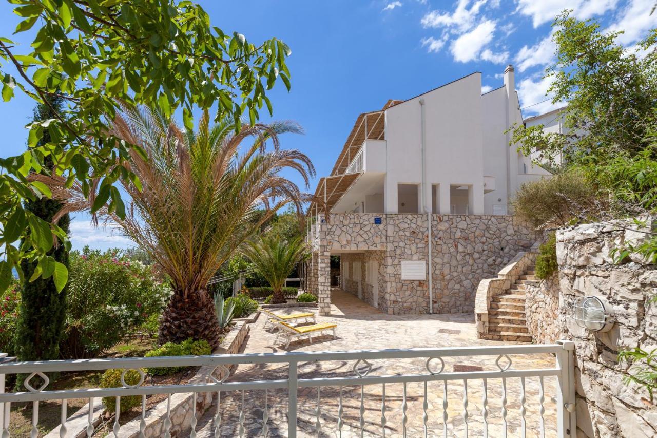 Holiday Home Duje Trogir Bagian luar foto
