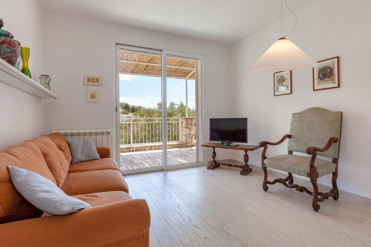 Holiday Home Duje Trogir Bagian luar foto